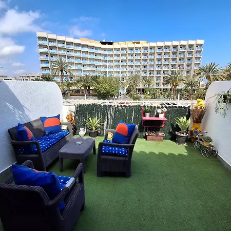 Apartment Tropicana *